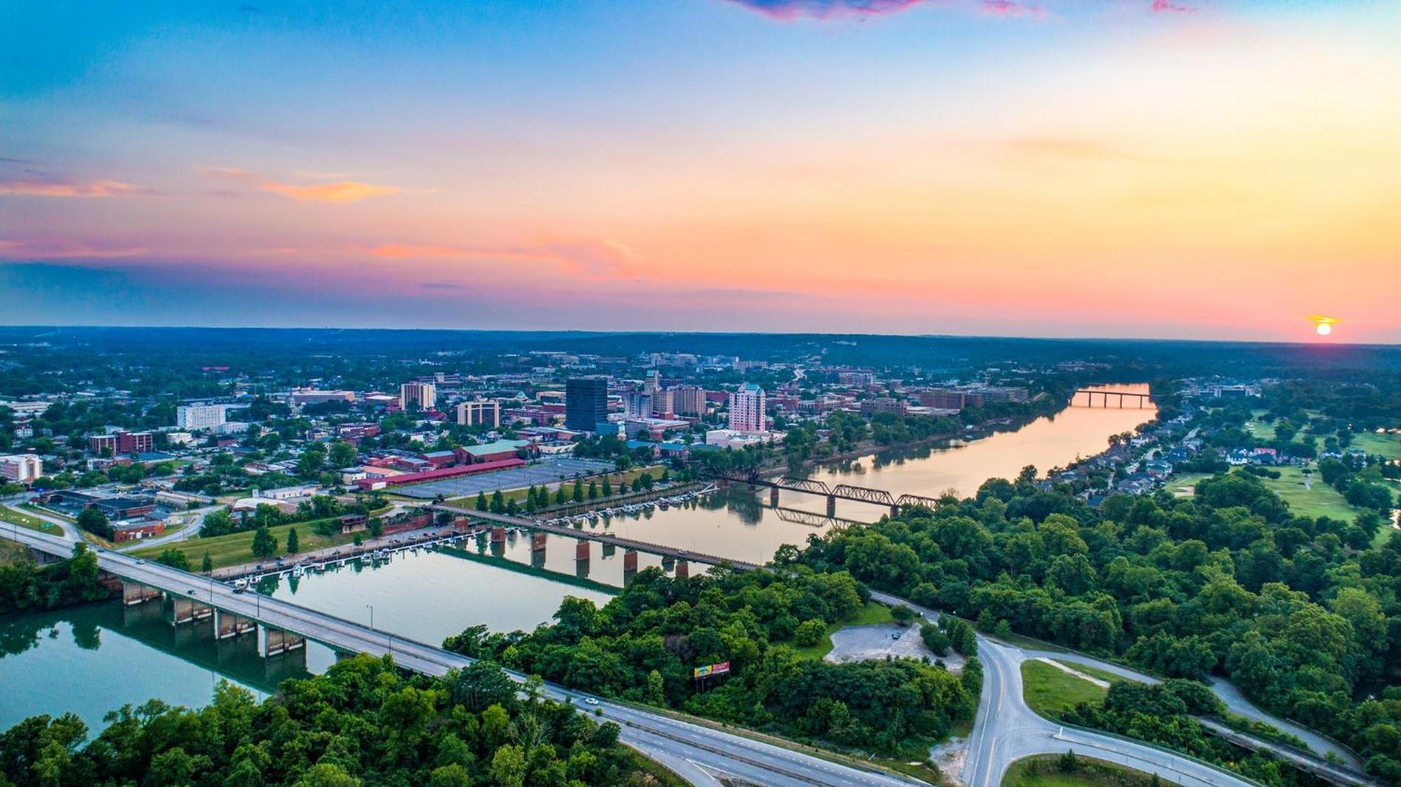 Holiday Inn Express & Suites Lexington By Ihg Экстерьер фото